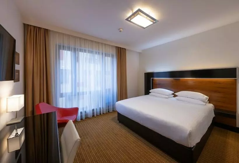 Superior-huone, Grand Majestic Hotel Prague