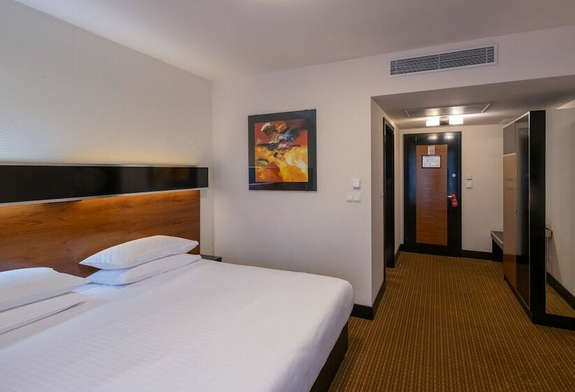 スーペリアールーム, Grand Majestic Hotel Prague