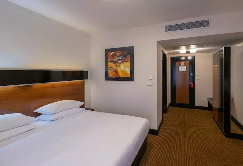 Superior-huone, Grand Majestic Hotel Prague