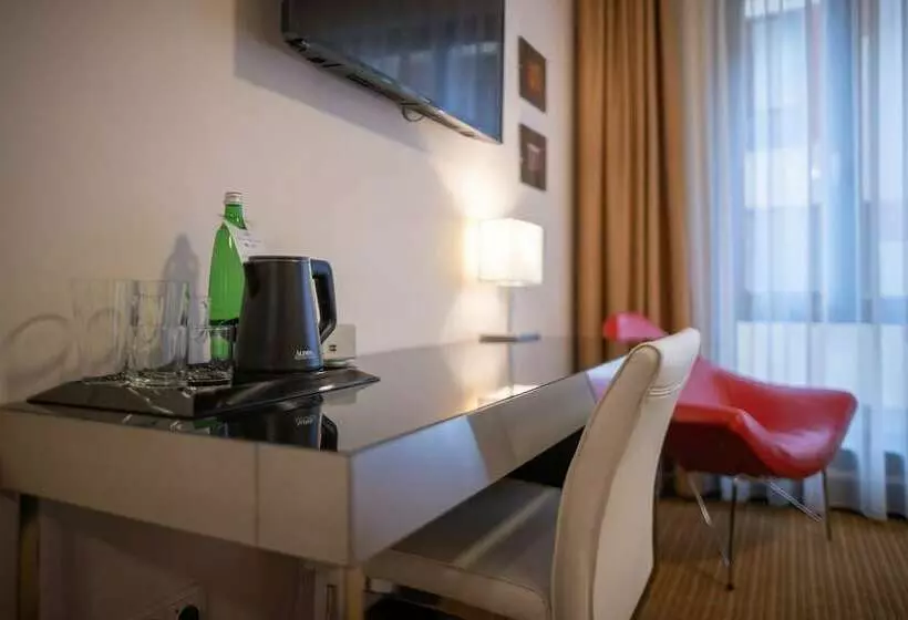 Superior-huone, Grand Majestic Hotel Prague