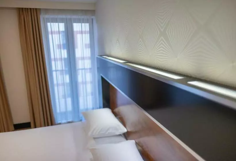 Sviitti, Grand Majestic Hotel Prague