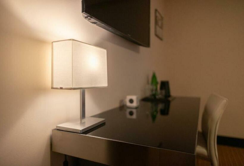 スイート, Grand Majestic Hotel Prague