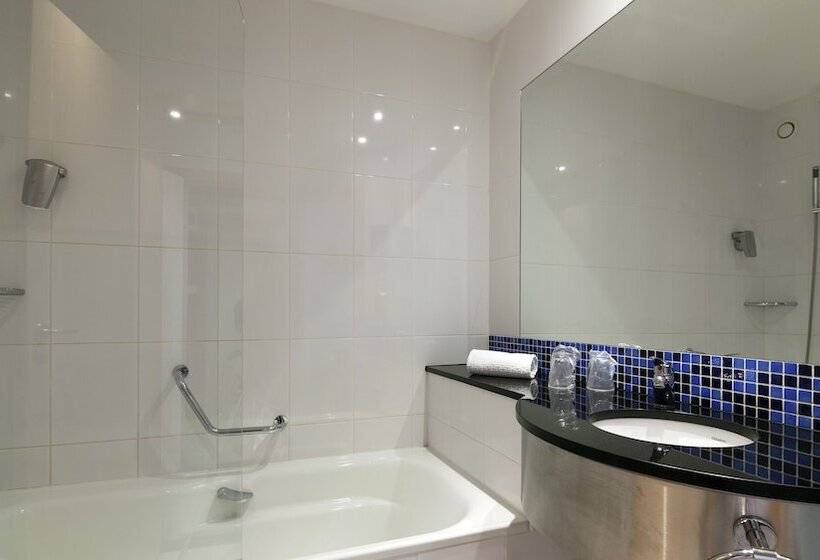 Номер Стандарт, Holiday Inn Express Porto Exponor, An Ihg