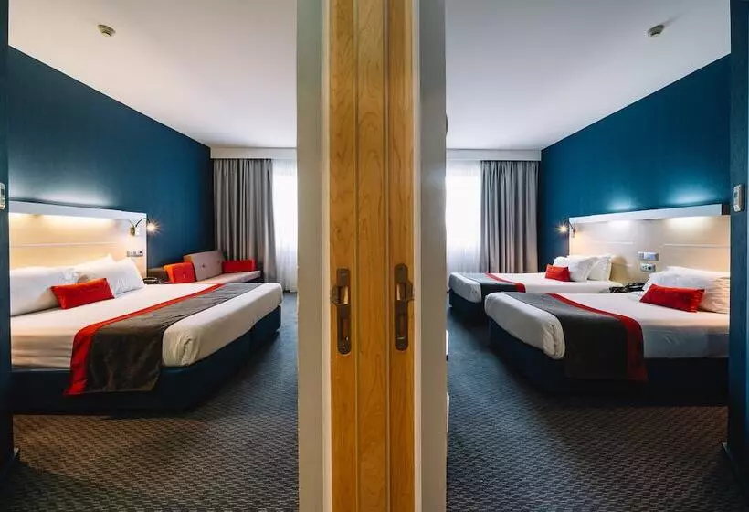 スタンダードルーム, Holiday Inn Express Porto Exponor, An Ihg
