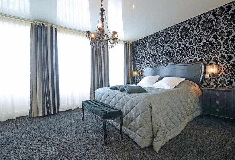 Номер Стандарт Вид на Озеро, Hôtel La Réserve