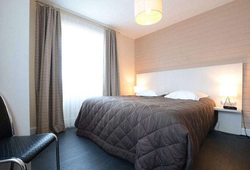 Номер Стандарт, Hôtel La Réserve