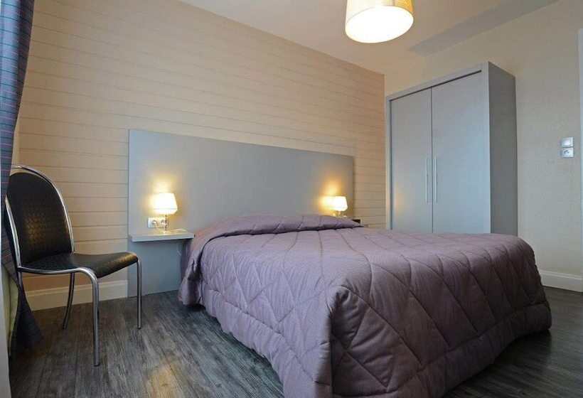 Номер Стандарт, Hôtel La Réserve