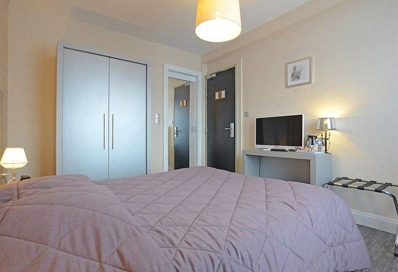 Номер Стандарт, Hôtel La Réserve