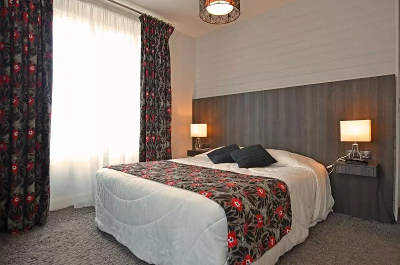 اتاق استاندارد, Hôtel La Réserve