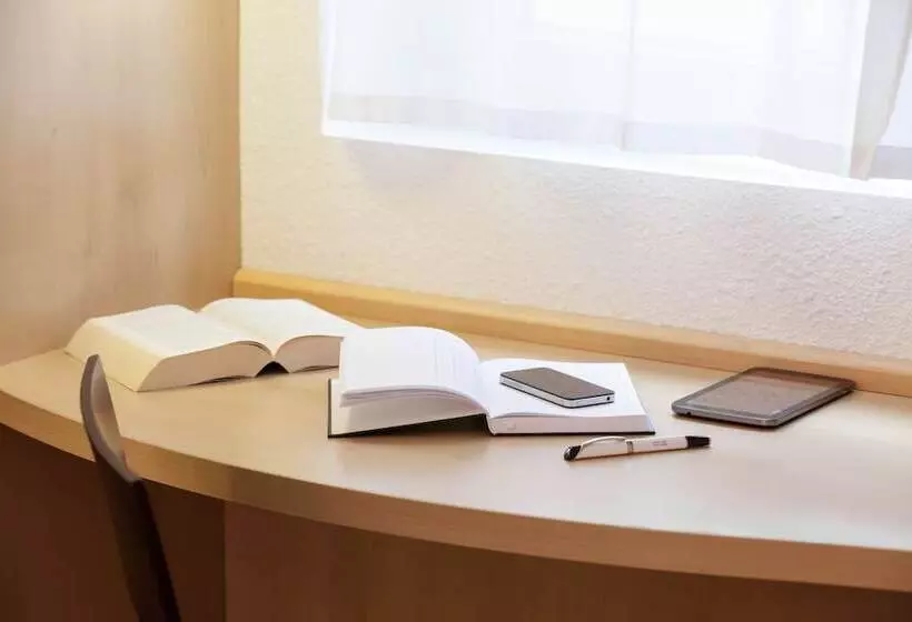 اتاق استاندارد, B&b Hotel Marseille Bonneveine