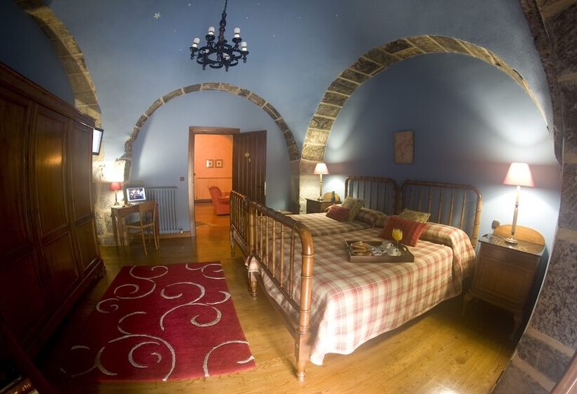 اتاق استاندارد, Larrañaga