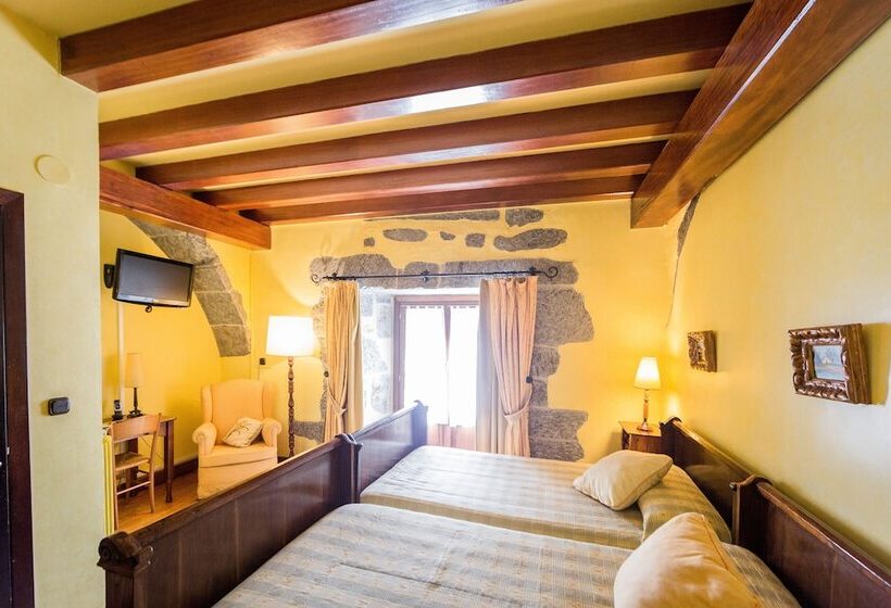 اتاق استاندارد, Larrañaga