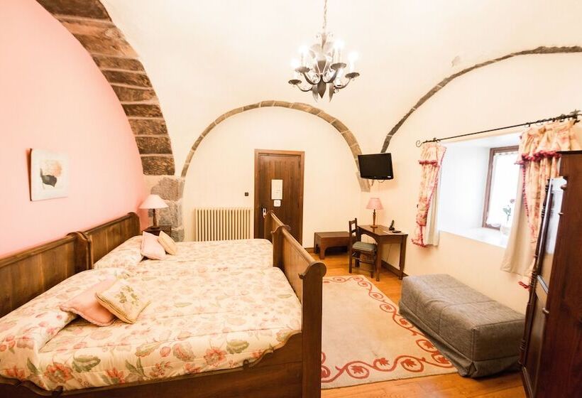 اتاق استاندارد, Larrañaga