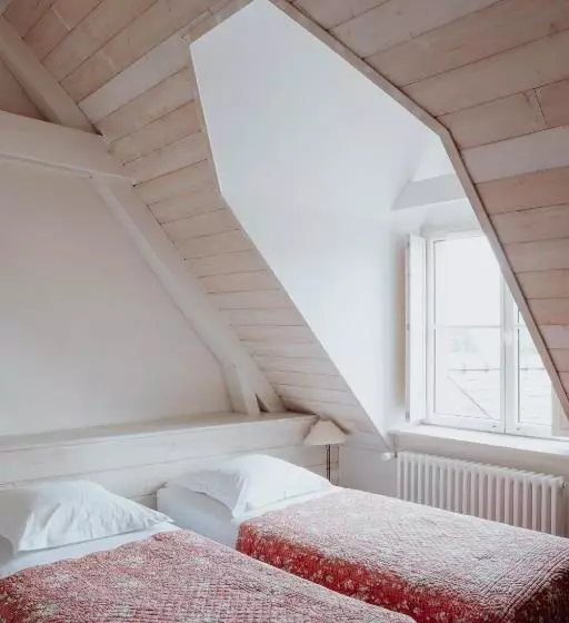 اتاق کلاسیک, Le Lodge Kerisper