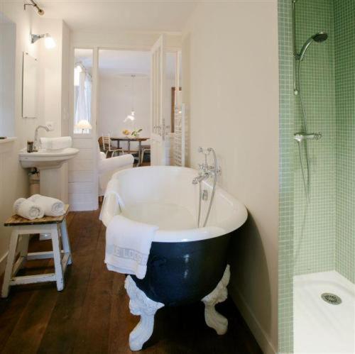 جناح, Le Lodge Kerisper