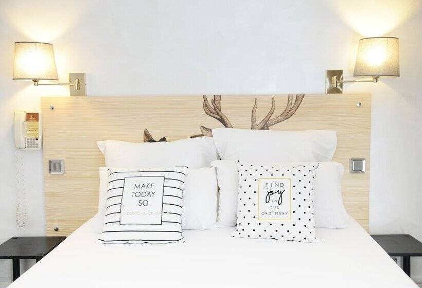 スタンダードルーム, Malar