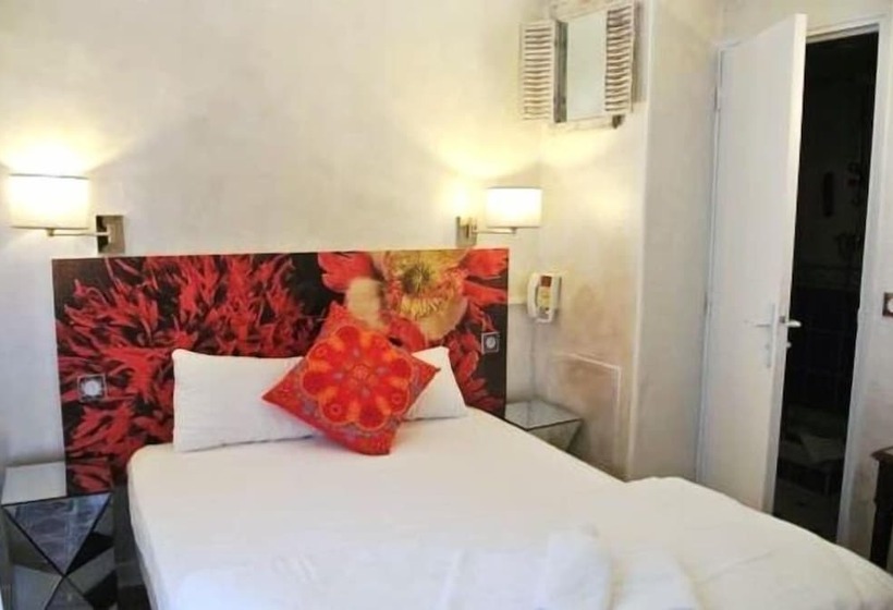 スタンダードルーム, Malar