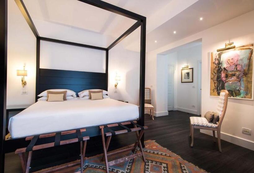 סוויטת ג'וניור עם מרפסת, Michelangelo & Day Spa