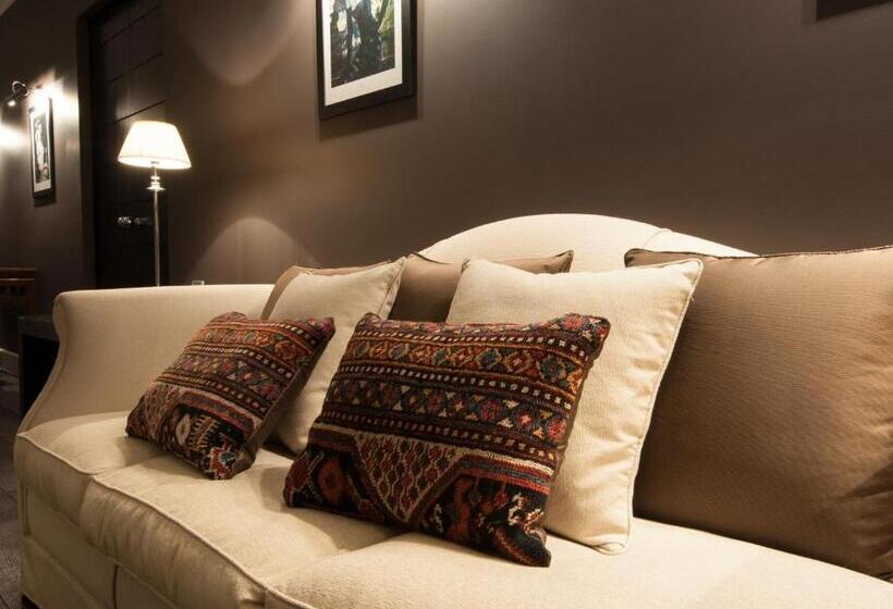 סוויטת פנטהאוז, Michelangelo & Day Spa