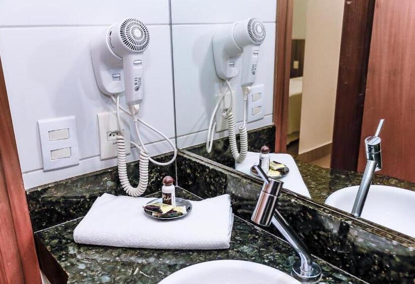 غرفة إقتصادية, Rio Vermelho