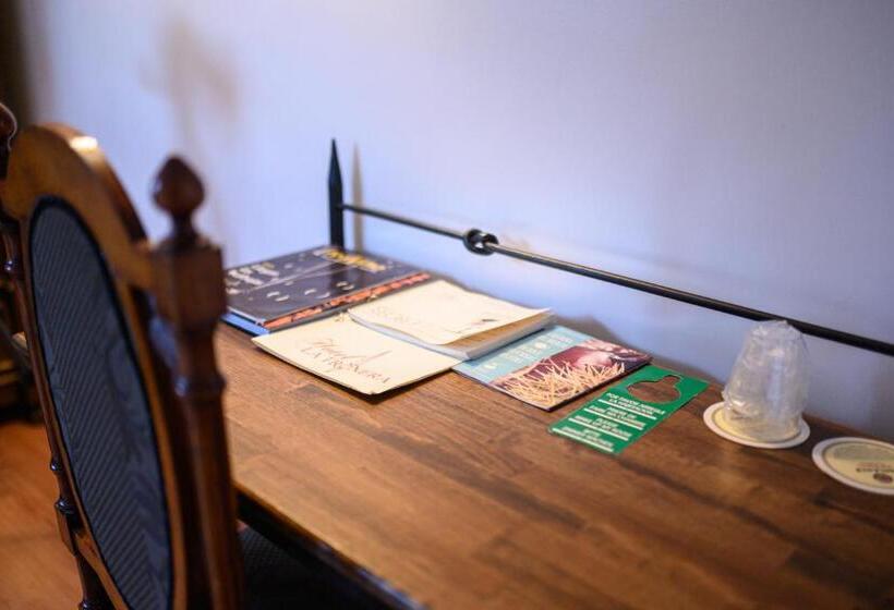 스탠다드 자쿠지 룸, La Tronera Del Bierzo Restaurante