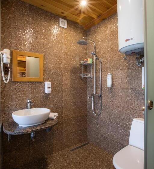 کلبه ییلاقی سوپریور یک خوابه, Ego Hotel буковель