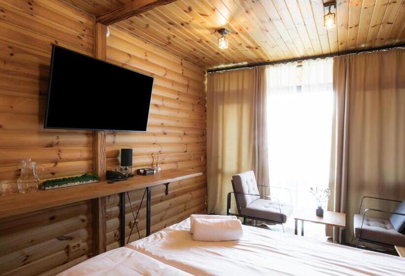 کلبه ییلاقی سوپریور یک خوابه, Ego Hotel буковель