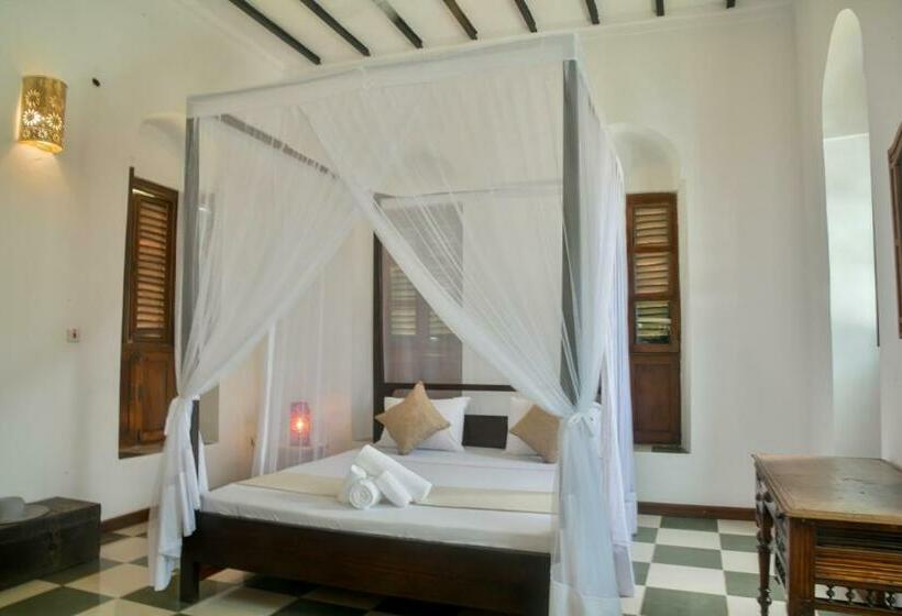 家庭房带园景, The Manor House By Sansi