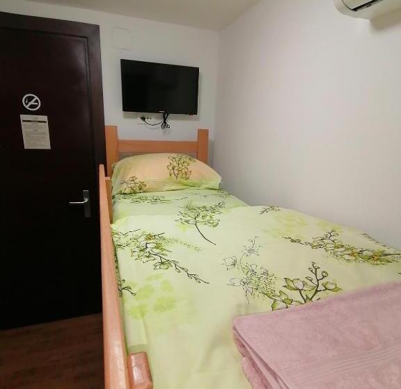 اتاق استاندارد با تختهای تاشو, Rooms Vila Medena