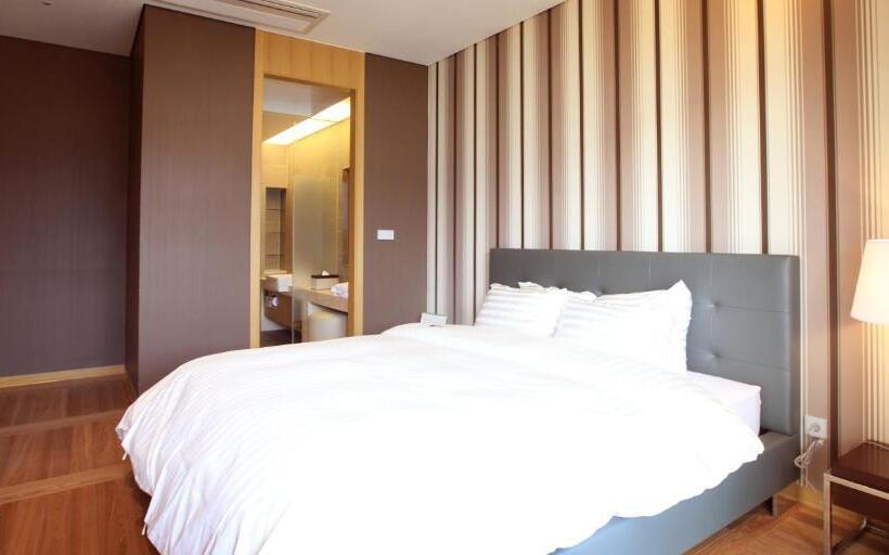 Королевский Люкс, Sono Felice Vivaldi Park