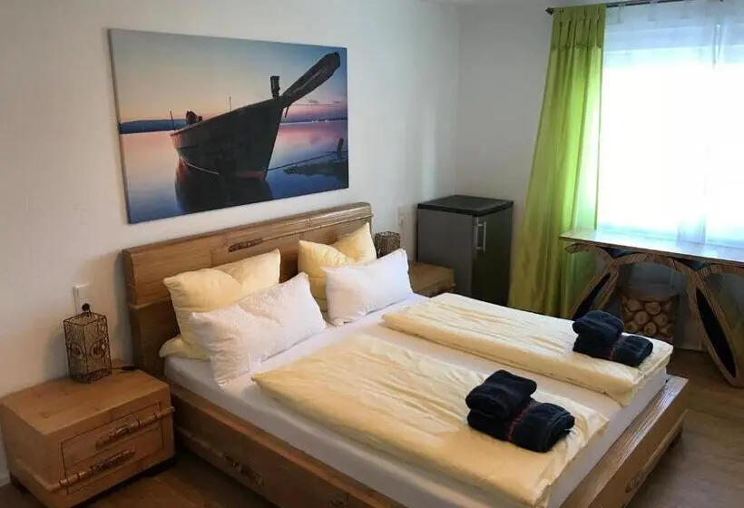 レイクビュースタンダードルーム, Gästehaus Am See