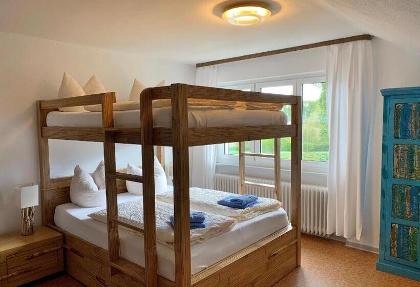 Quarto Familiar, Gästehaus Am See