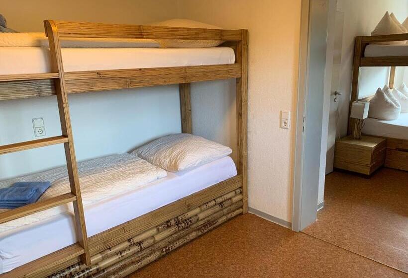 Quarto Familiar, Gästehaus Am See