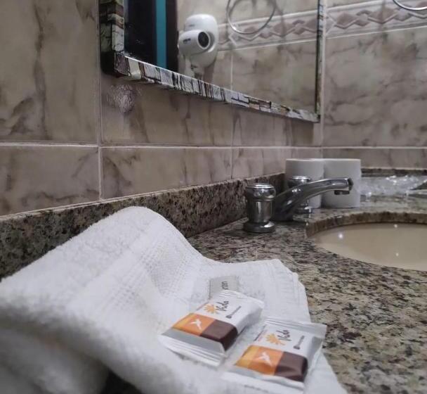 اتاق استاندارد با بالکن, Pousada Flor D' Açucena