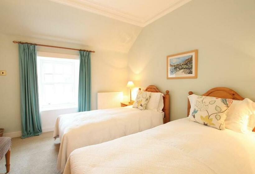 Camera Standard Vista Giardino, The Colonsay