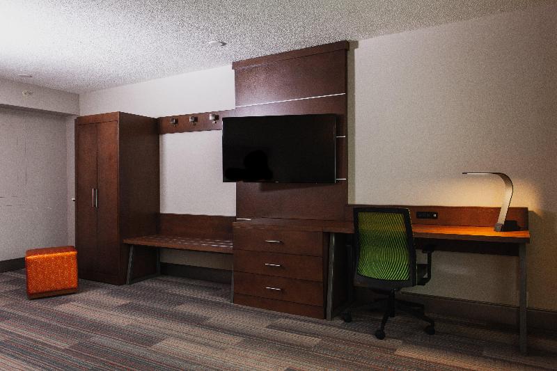 Номер Стандарт, Holiday Inn Express & Suites Atlanta Perimeter Mall Hotel, An Ihg