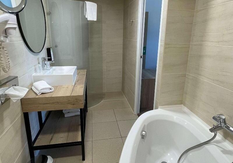 غرفة سوبيريور, Campanile Montpellier Ouest Croix D Argent