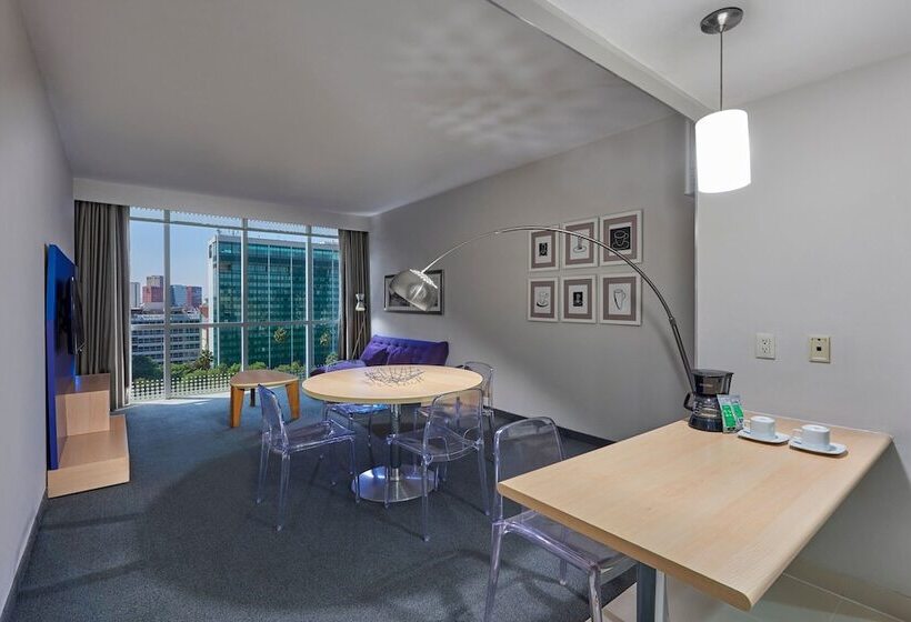 חדר סופריור, City Express Plus By Marriott Ciudad De México Reforma El ángel