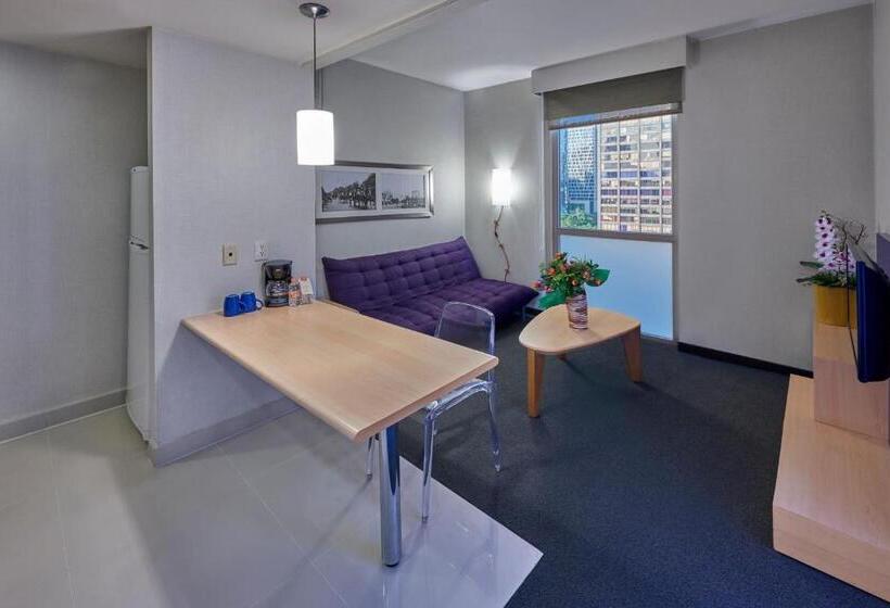 סוויטת ג'וניור, City Express Plus By Marriott Ciudad De México Reforma El ángel