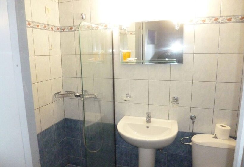 标准三人间, City Plus Rhodes