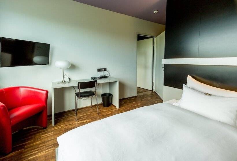 标准单人间, Dasbreitehotel Am Rhein