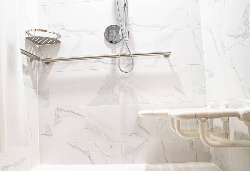 带2个双人床的标准工作室, Delta Hotels By Marriott Cincinnati Sharonville