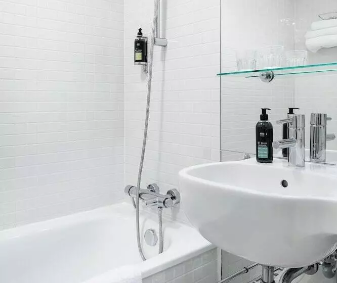 اتاق استاندارد, Metropol Design Hotel Old Town