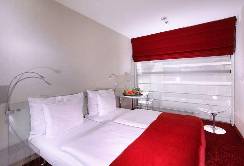 اتاق استاندارد, Metropol Design Hotel Old Town