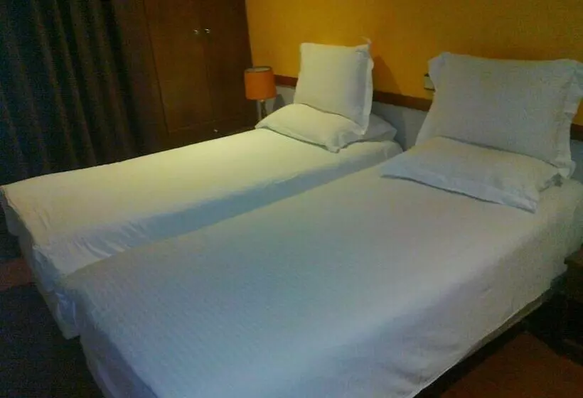 Chambre Standard, Ephira