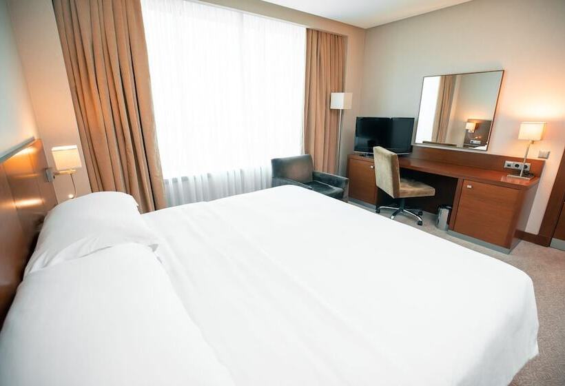 اتاق استاندارد, Fly Inn Baku