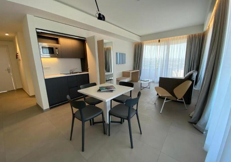 غرفة قياسية سرير كينج, Hilton Garden Inn Auburn Riverwatch