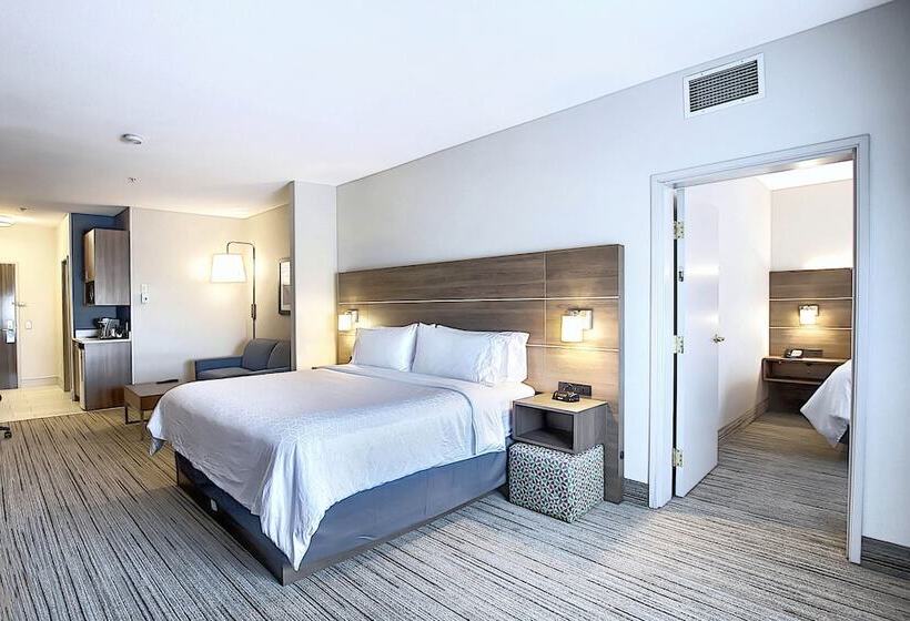 جناح, Holiday Inn Express Airport Calgary, An Ihg