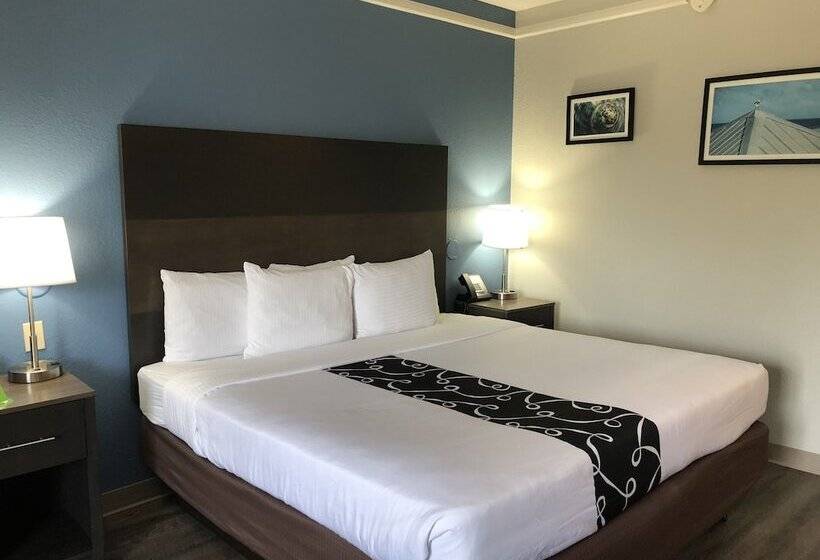 Номер Deluxe Адаптированный для Инвалидов, La Quinta By Wyndham Pcb Coastal Palms