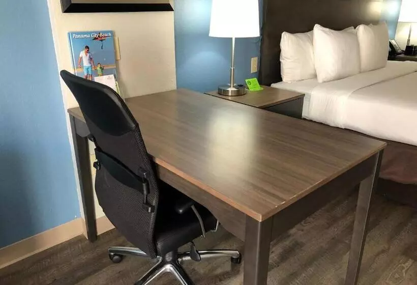 اتاق اجرایی با تخت بزرگ, La Quinta By Wyndham Pcb Coastal Palms